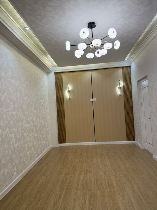 Салом Куйлик Хонсаройда 1 хонали квартирамни сотаман