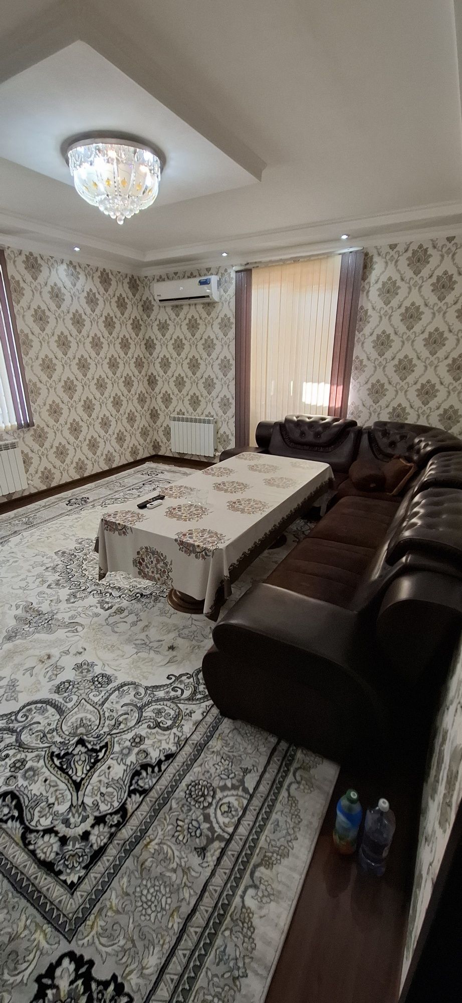 Бухоро шахри Медиа паркни олди 3-хонали уй ижарага берилади.