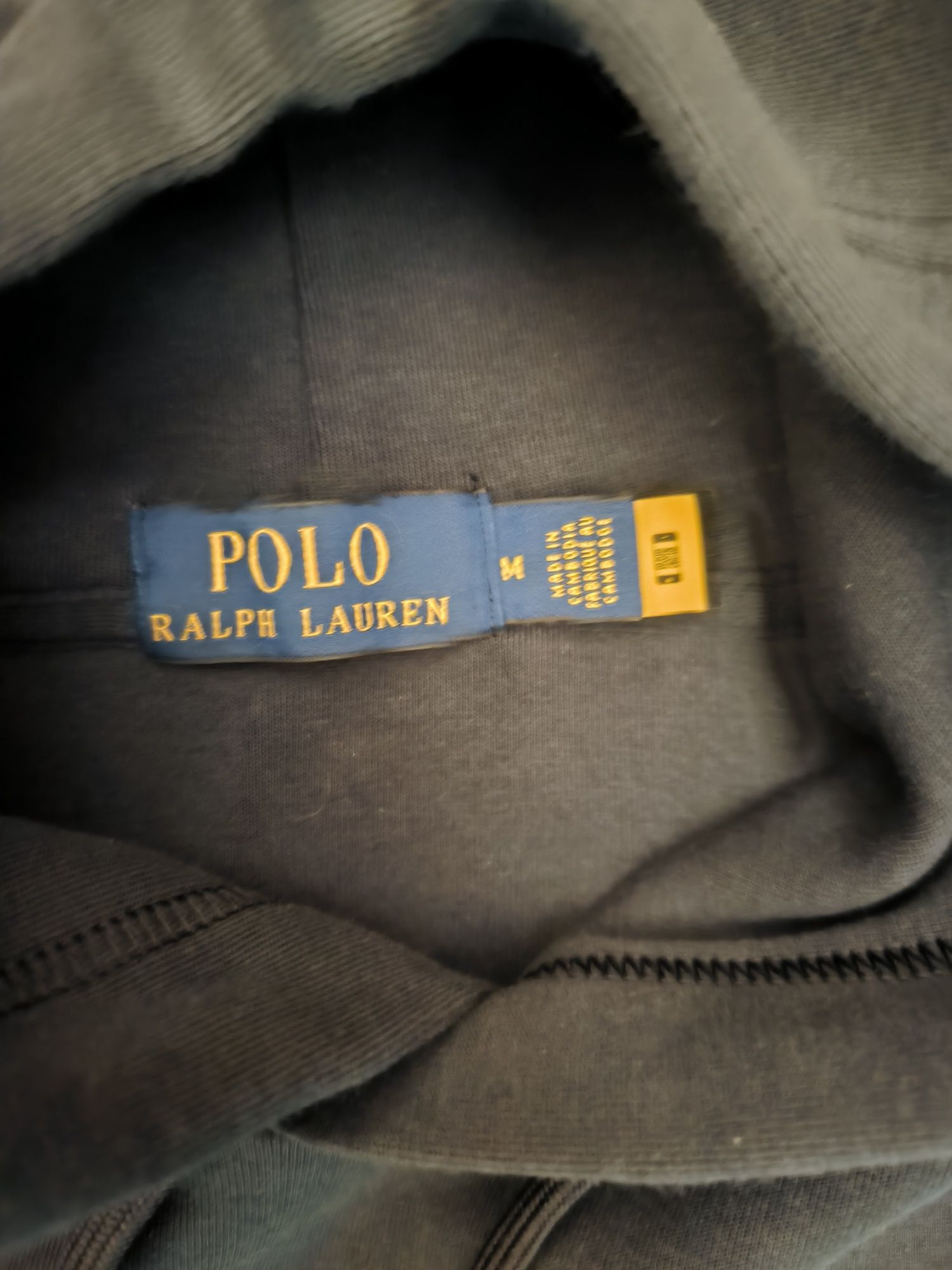 Polo Ralph Lauren горнище M размер 
МЪЖКИ СУИЧЪР NIKE S