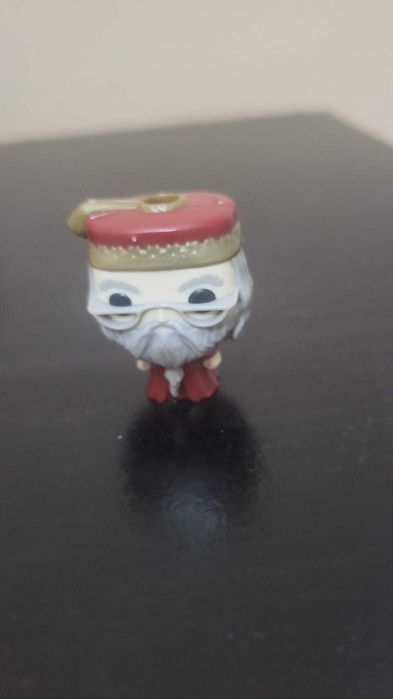 Kinder Joy Golden Harry Potter figure