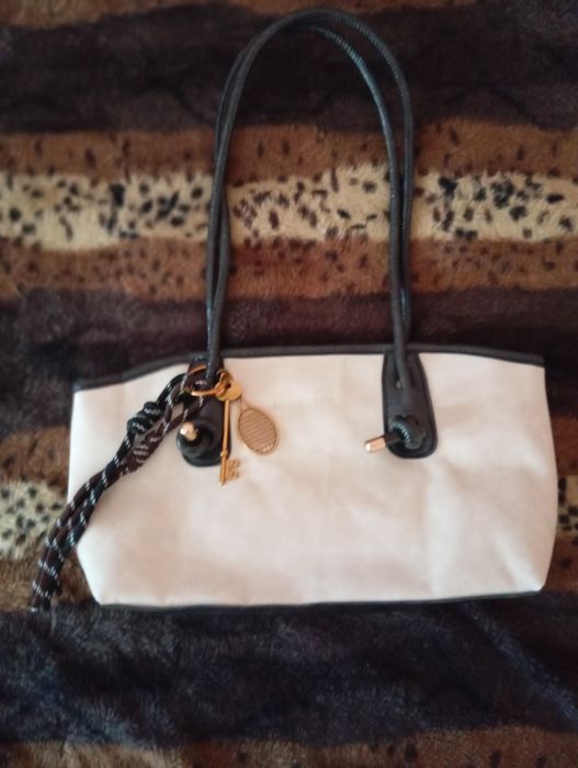 Продам срочно сумку женскую