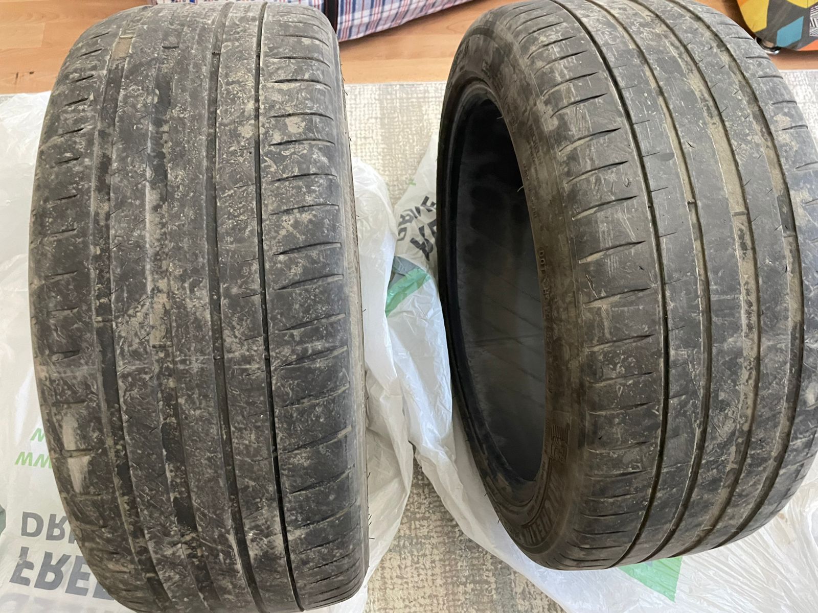 Продам шины, 245/45 R19 Michelin