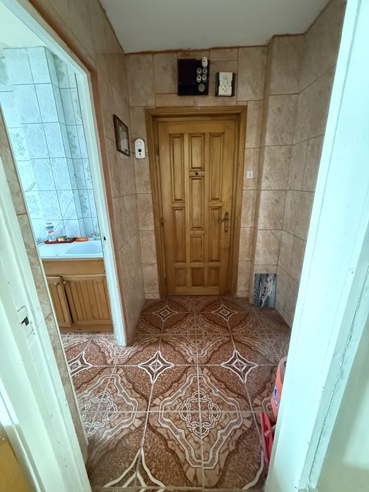 Apartament 2 camere Etaj 2/4 de vanzare