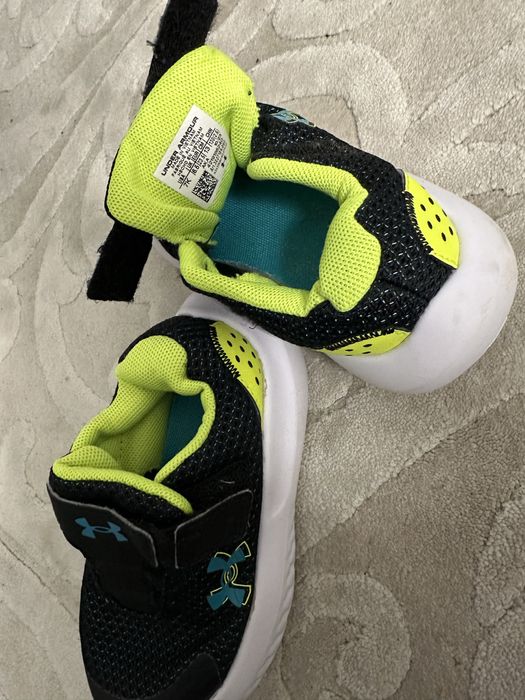 Adidas Under Armour, Nike