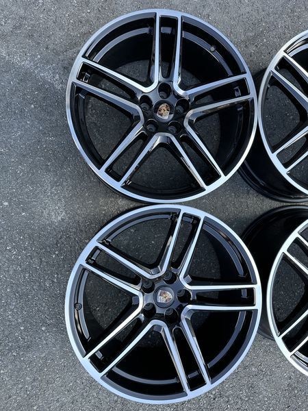 20 цола Porsche Macan Порше Макан 5x112 Оригинални 4бр