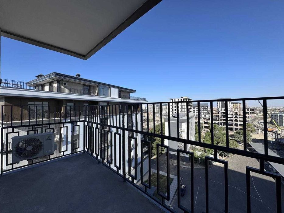 2 хоналик квартира 7 этаж кирпичный  янги дом, бухара сити,