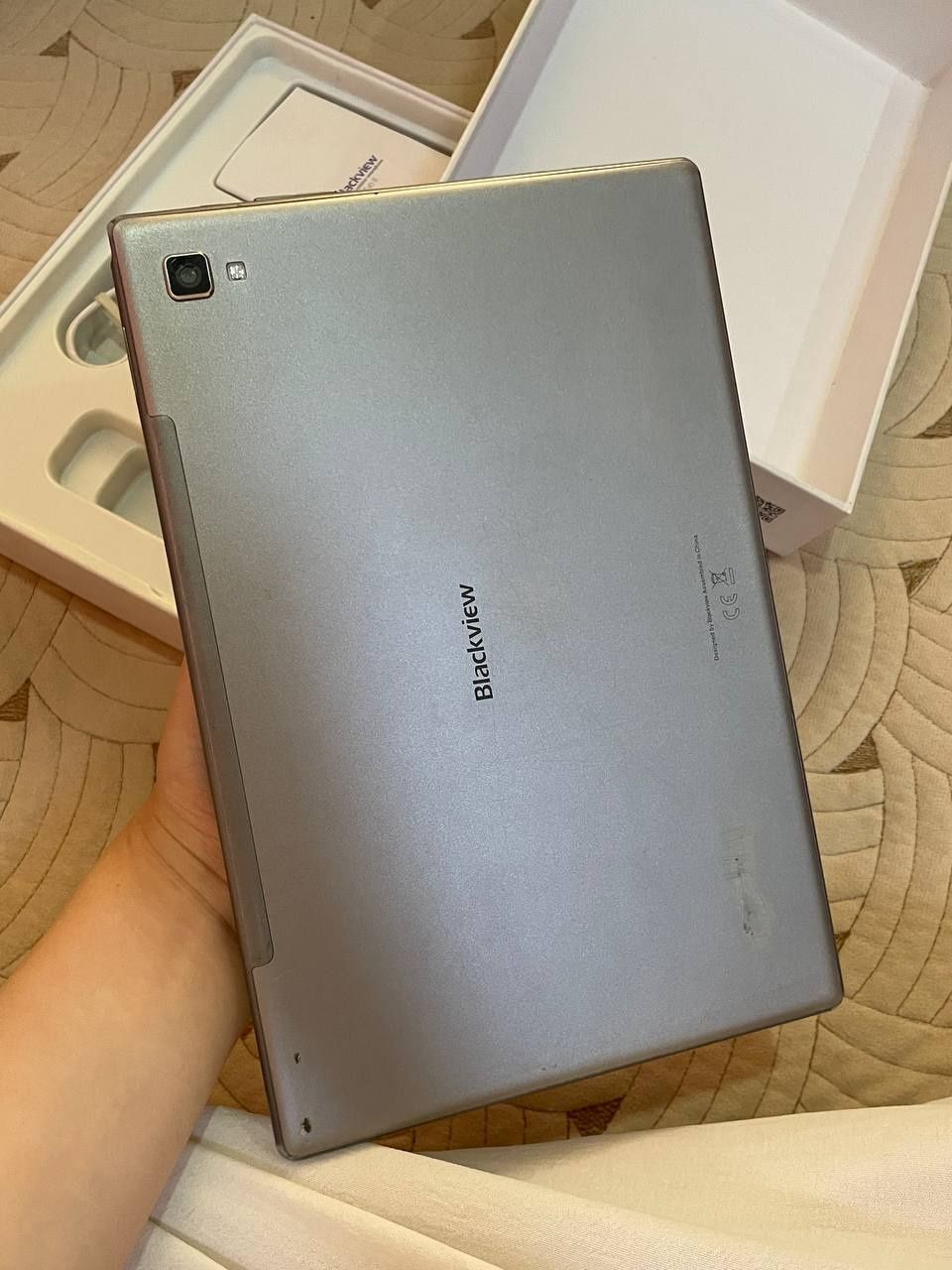 Планшет Blackview tab 8 сломанный экран поцарапанный корпус