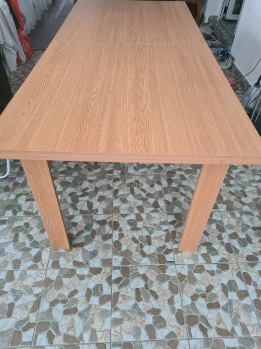 Masă extensibila 240/260*