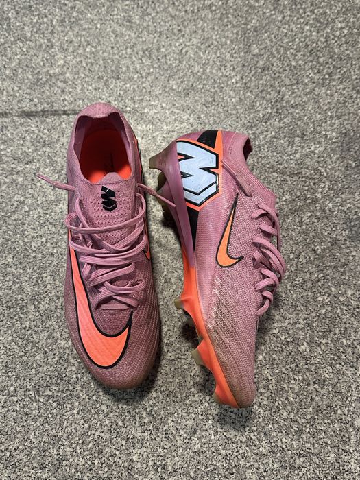 Nike mercurial 42