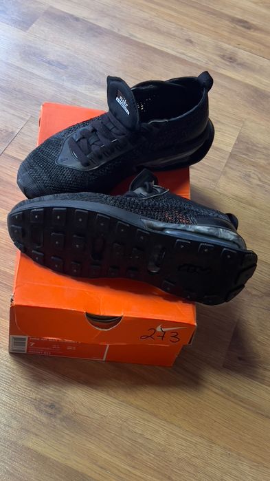 Оригинални маратонки NIKE AIR MAX FLYKNIT RACER