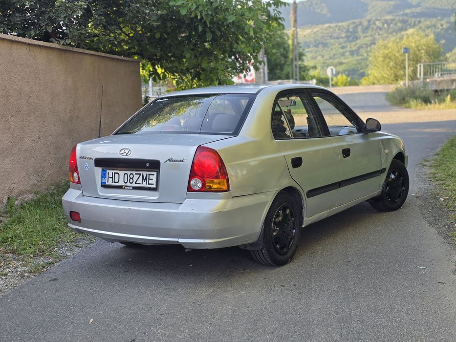 Hyundai Accent 2006 1.4 Benzina