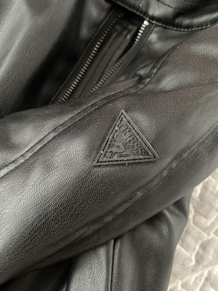Guess детско яке