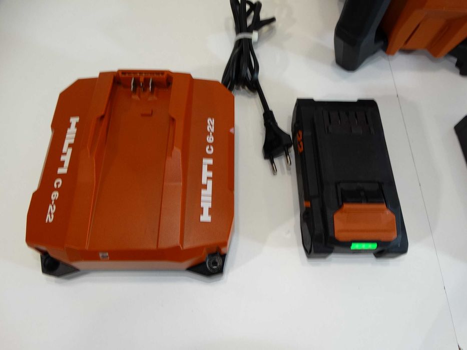 Black November - Hilti PR 40 - 22 / Nuron - Ротационен лазерен нивелир