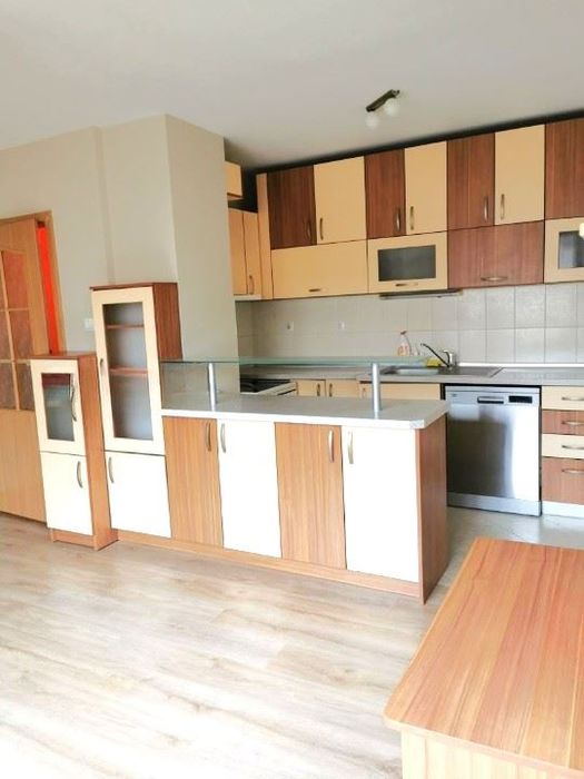 Продава се Тристаен апартамент в София, Манастирски ливади - 90 кв.м за 2778 €/кв.м - Снимка #1
