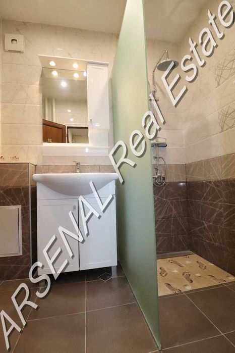 Дава се под наем Двустаен апартамент в София, Лозенец - 85 кв.м за 575 € - Снимка #8