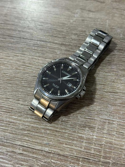 Продавам Часовник Citizen Super Titanium