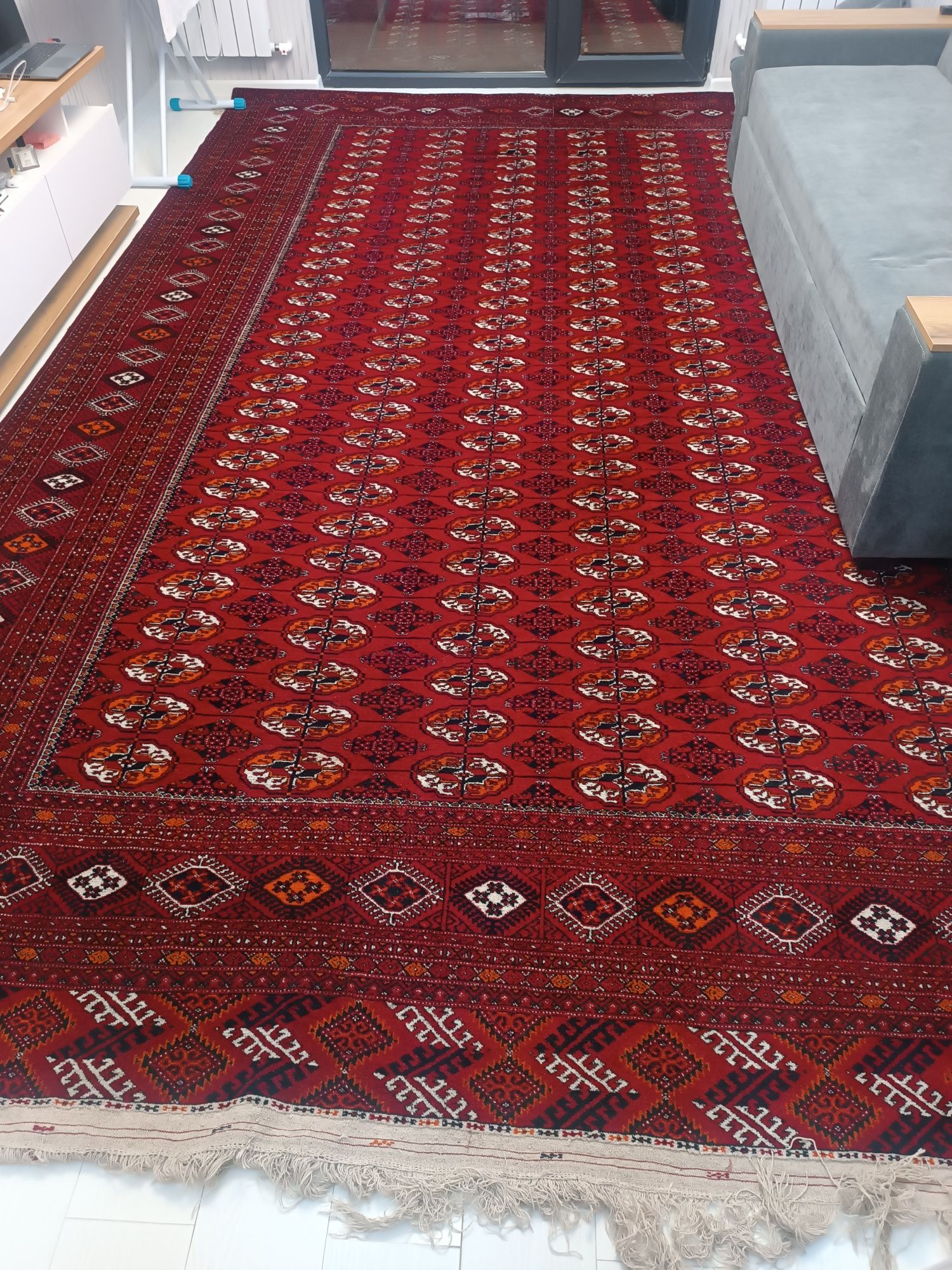 Продается туркменский ковер 5×3.25