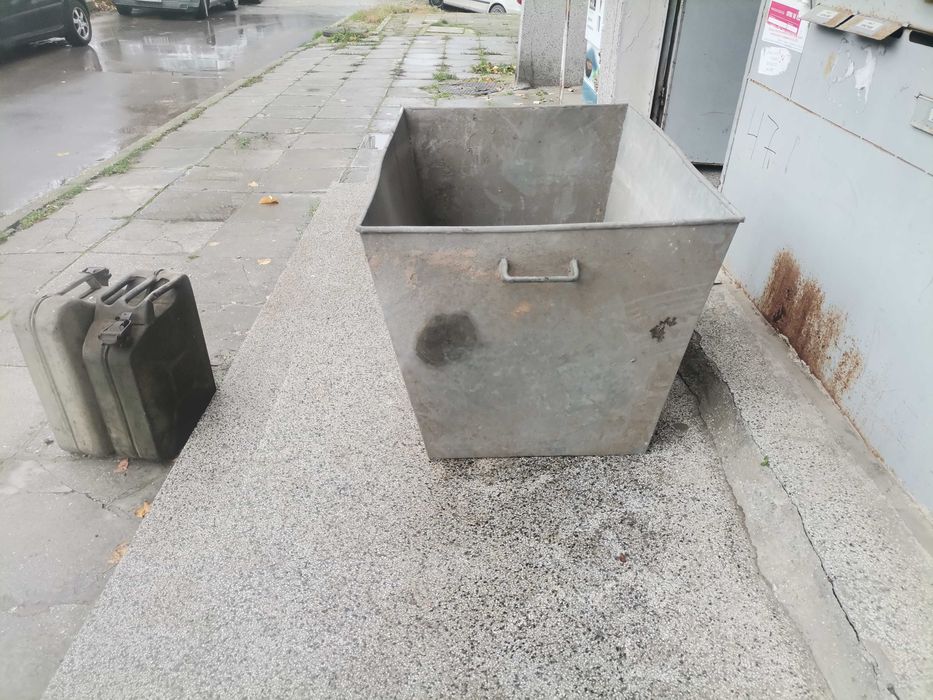 Метален казан 200 литра