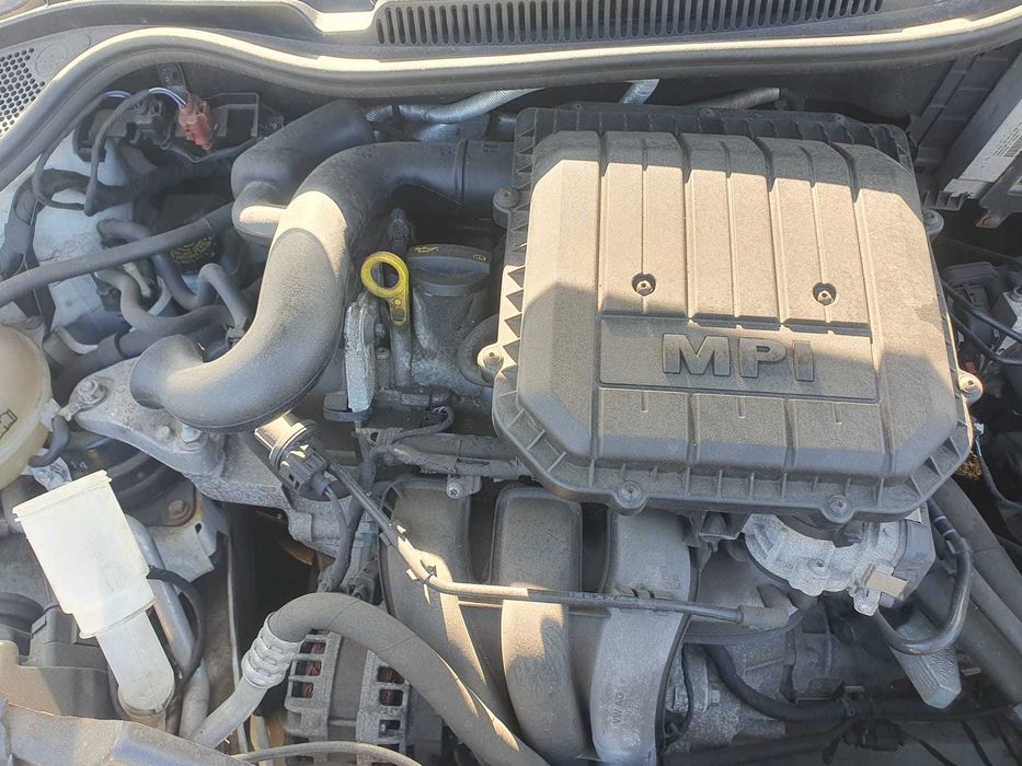 Dezmembrez Volkswagen Polo 6R 1.0 MPI 2015