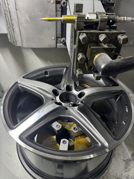 Боядисване и възстановяване на алуминиеви джанти