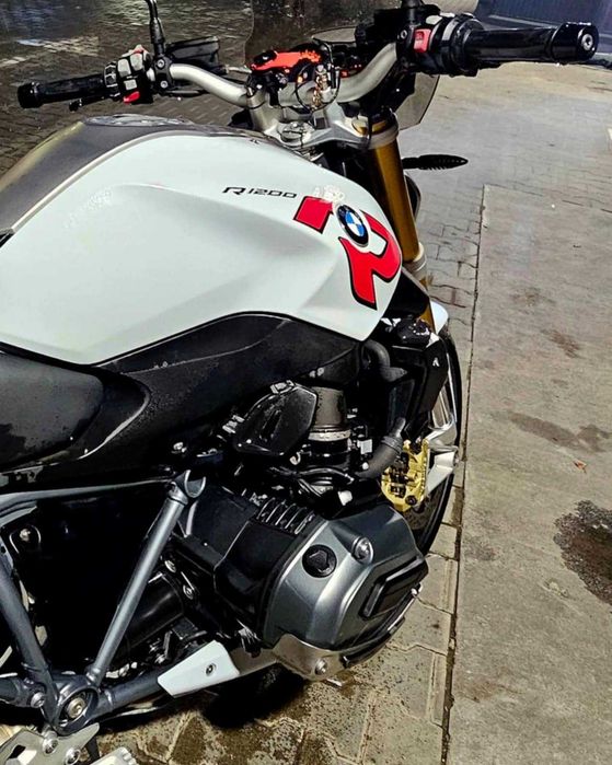 BMW R 1200 R LC Stare impecabila