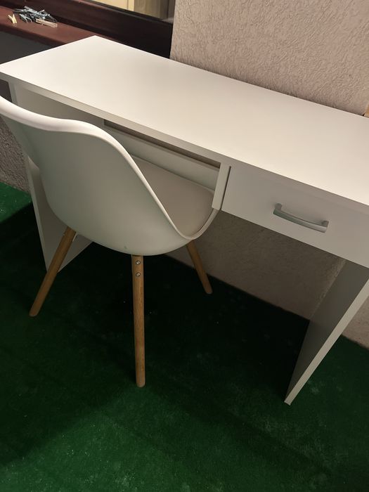 Birou+scaun de vanzare