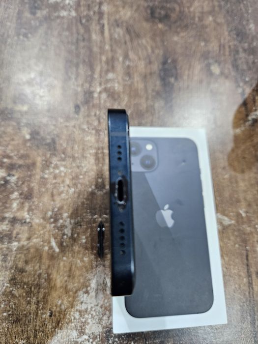 iPhone 13 5G Midnight 128 gb