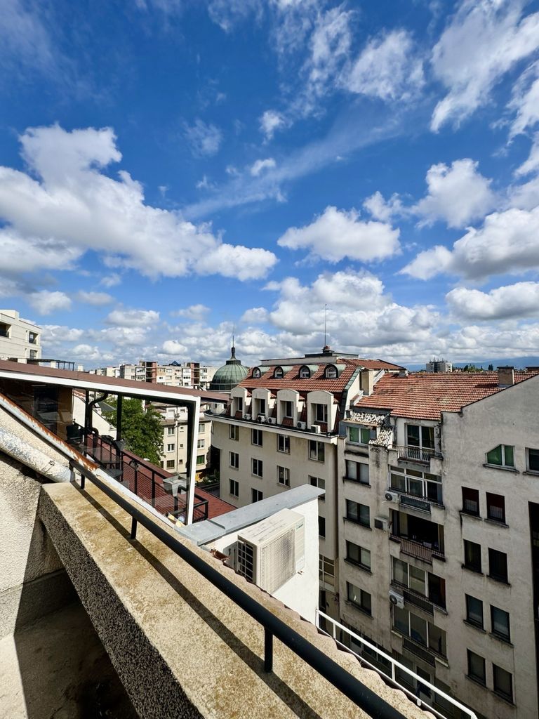 Продава се Двустаен апартамент в Пловдив, Кършияка - 55 кв.м за 2000 €/кв.м - Снимка #7