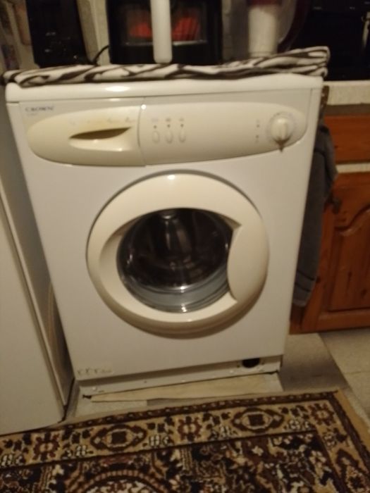 Пералня Crown употребявана