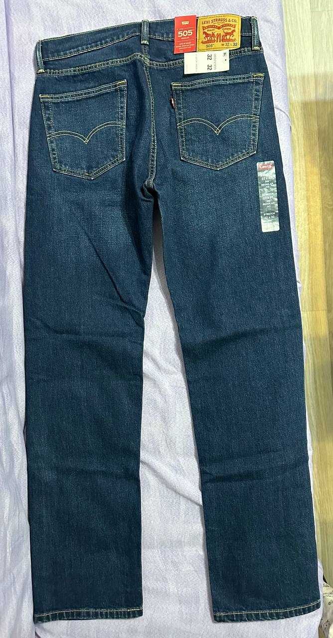 Продаются мужские джинсы Levi s 505