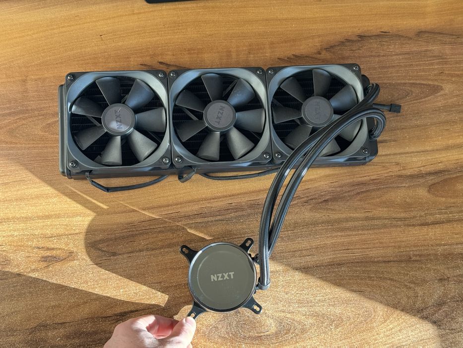 Водяное охлаждение ( СВО ) NZXT Kraken
