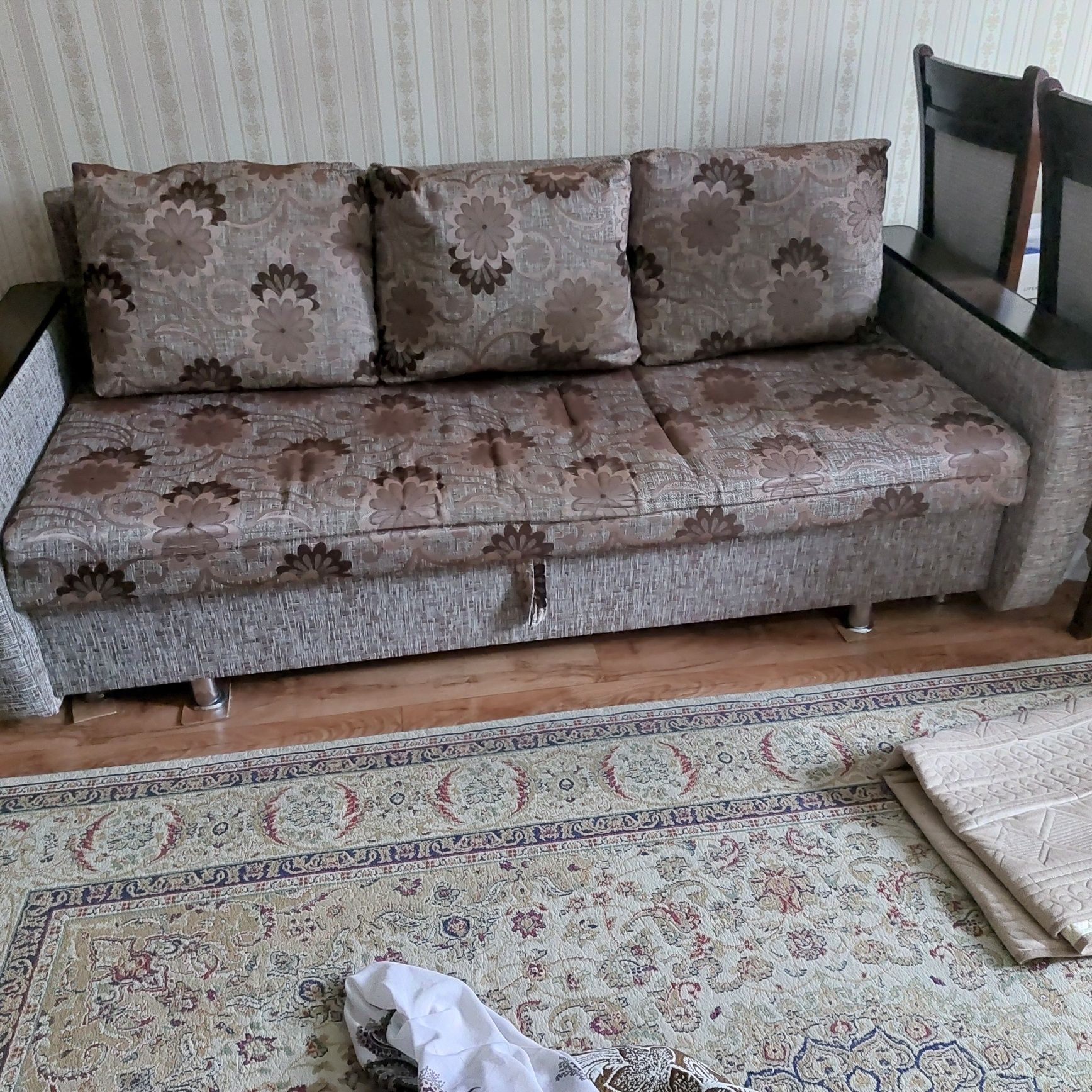 Диван компактный