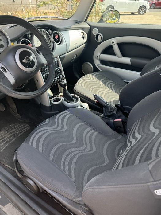 Mini cooper one , r50 1.6 benzina