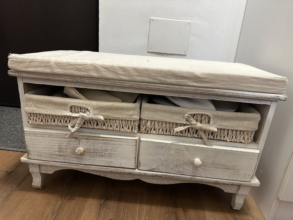 banca lemn cu perna pentru sezut