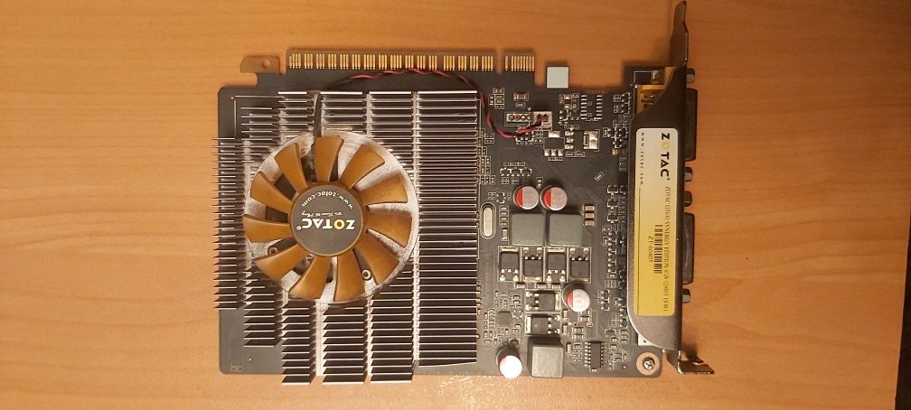 Видеокарта  GeForce gt 630 2gb