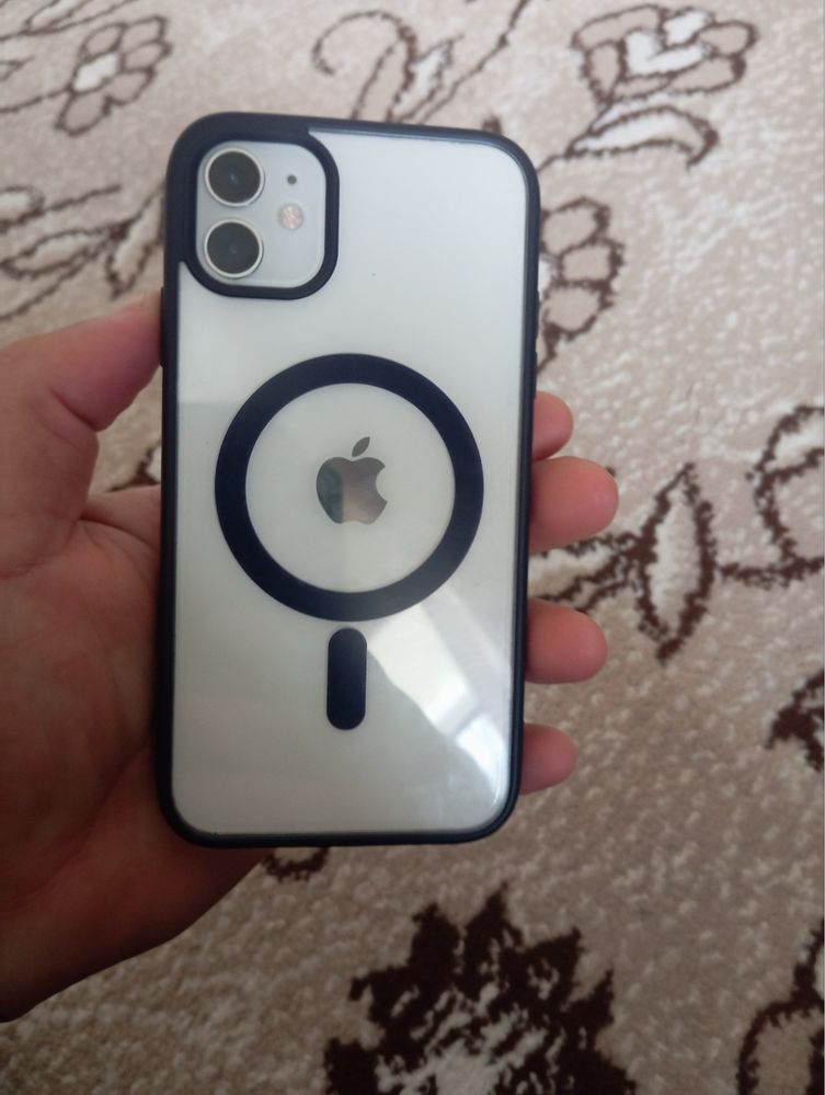 Iphone 11 sotiladi