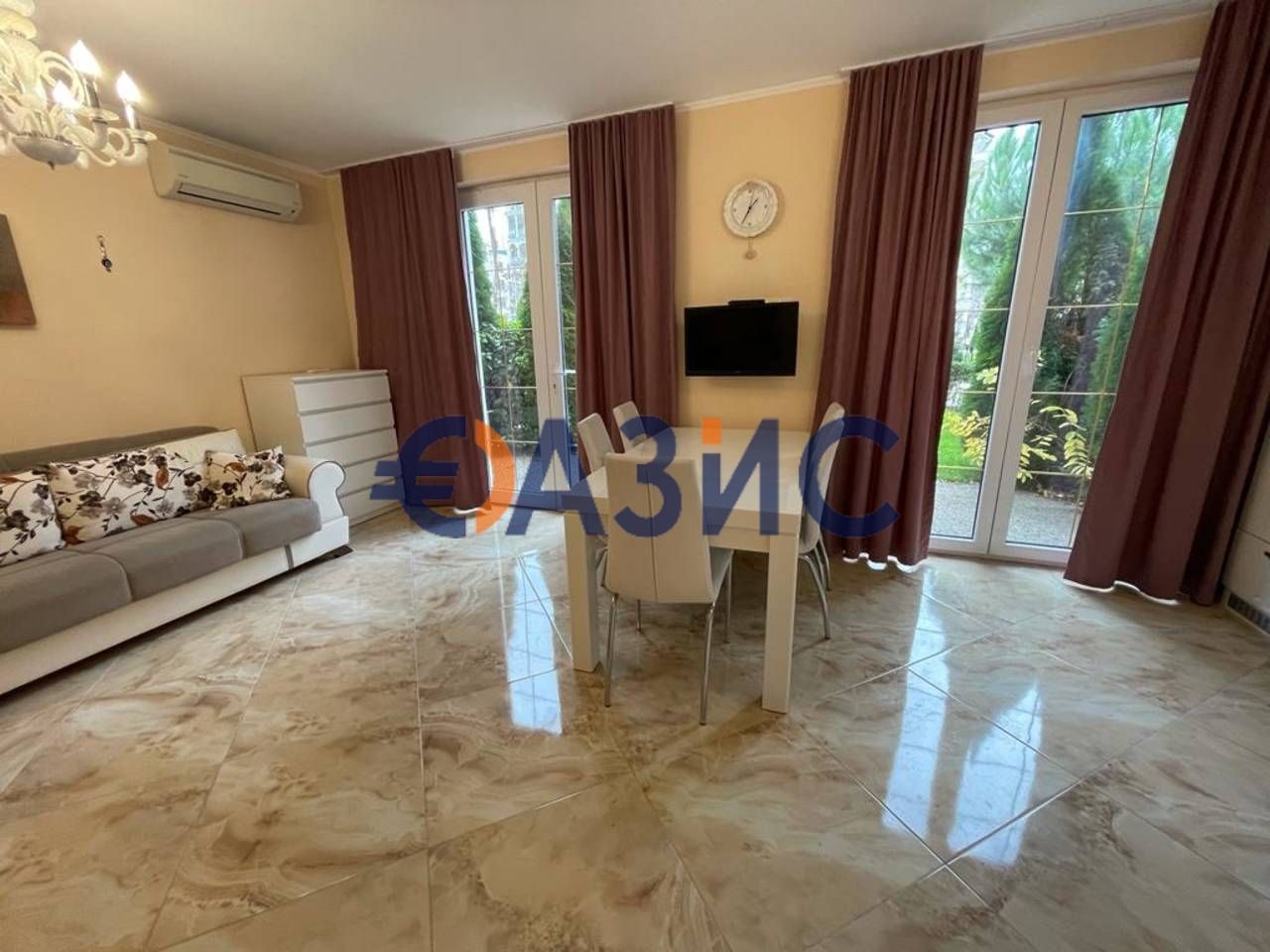 Продава се Тристаен апартамент в к.к. Слънчев бряг - 99 кв.м за 1717 €/кв.м - Снимка #4