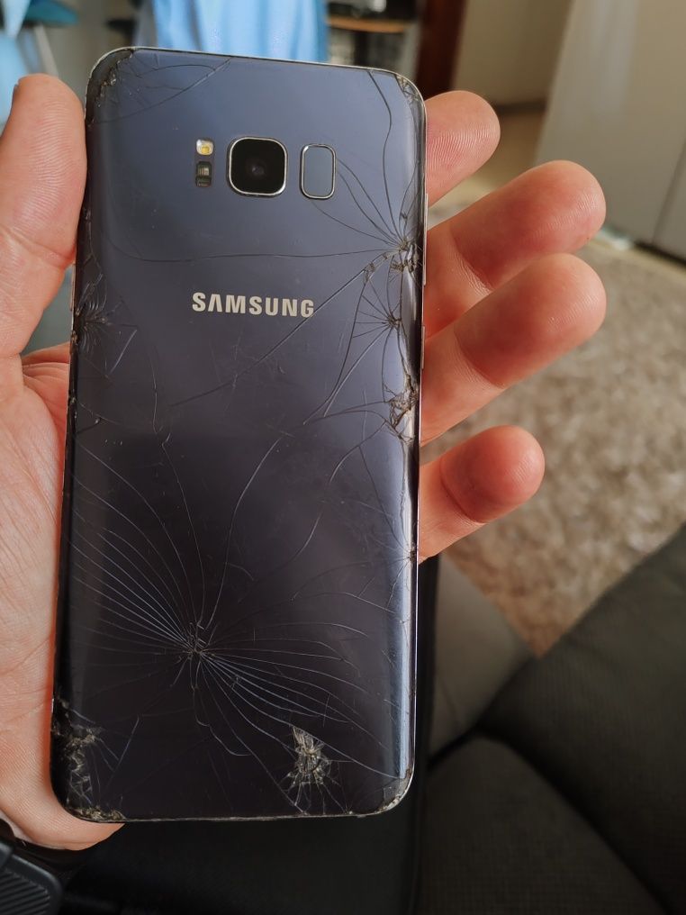 Samsung s8 plus.