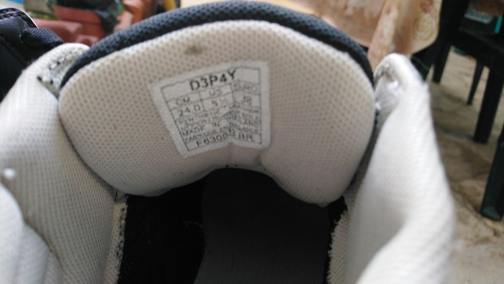 Маратонки унисекс