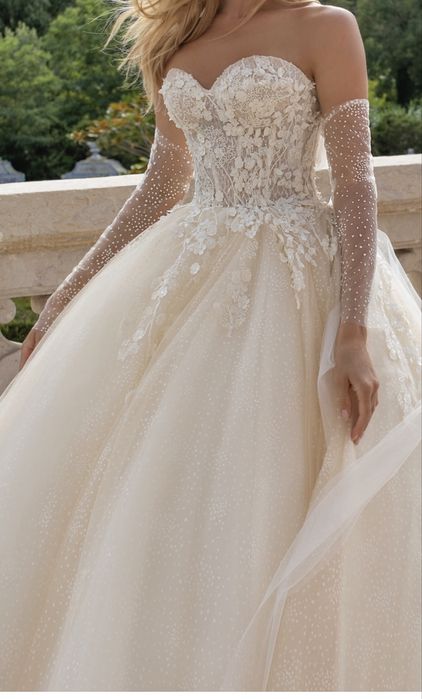 Rochie de mireasa Eva Lendel - coletia WONA-