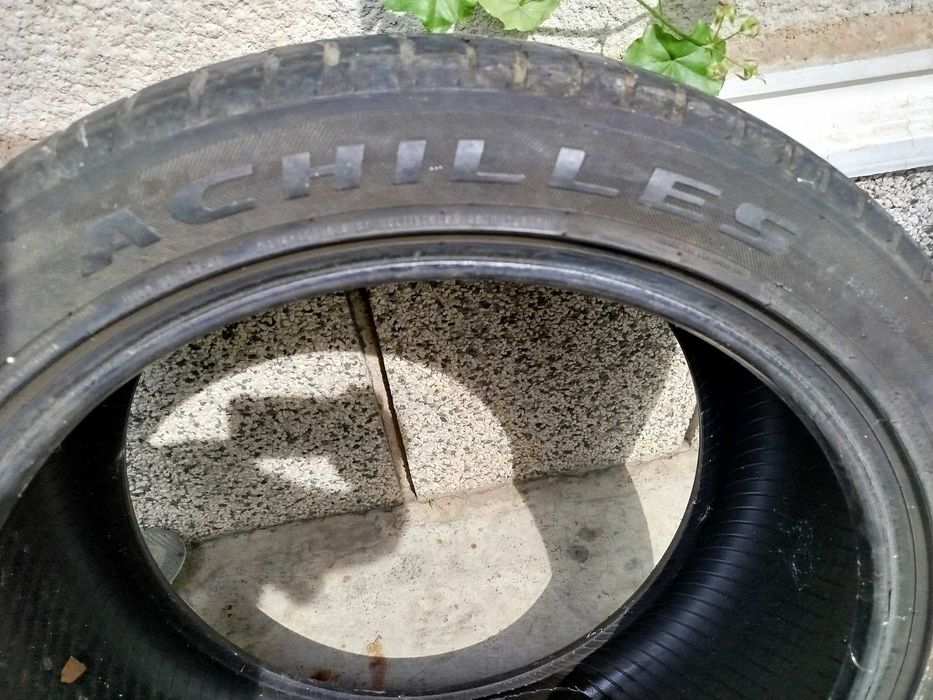 Продавам 4 броя гуми 275/40/22