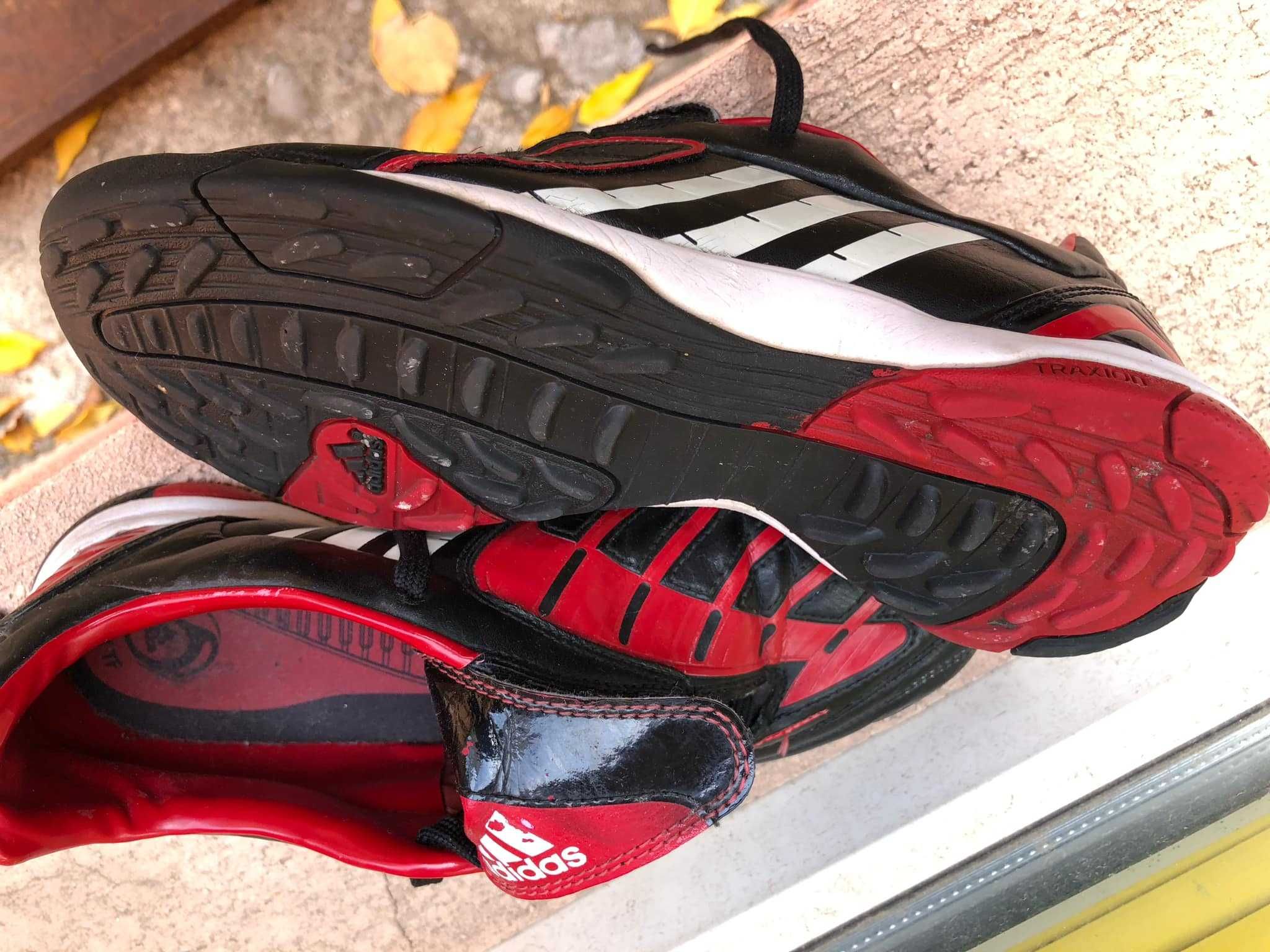 adidas стоножки оригинални EU 33