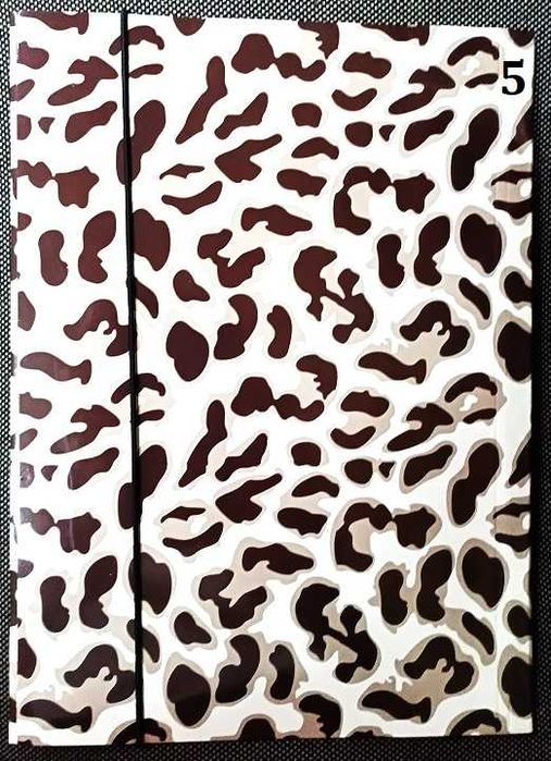 Папки с ластик, различен дизайн