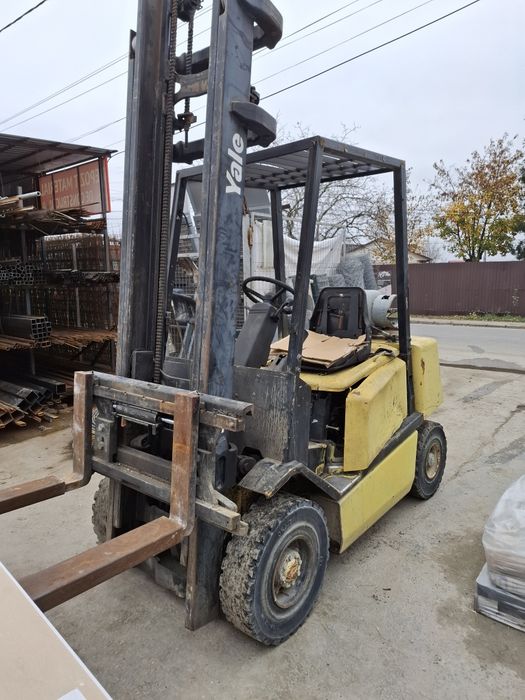 Vand motostivuitor Yale