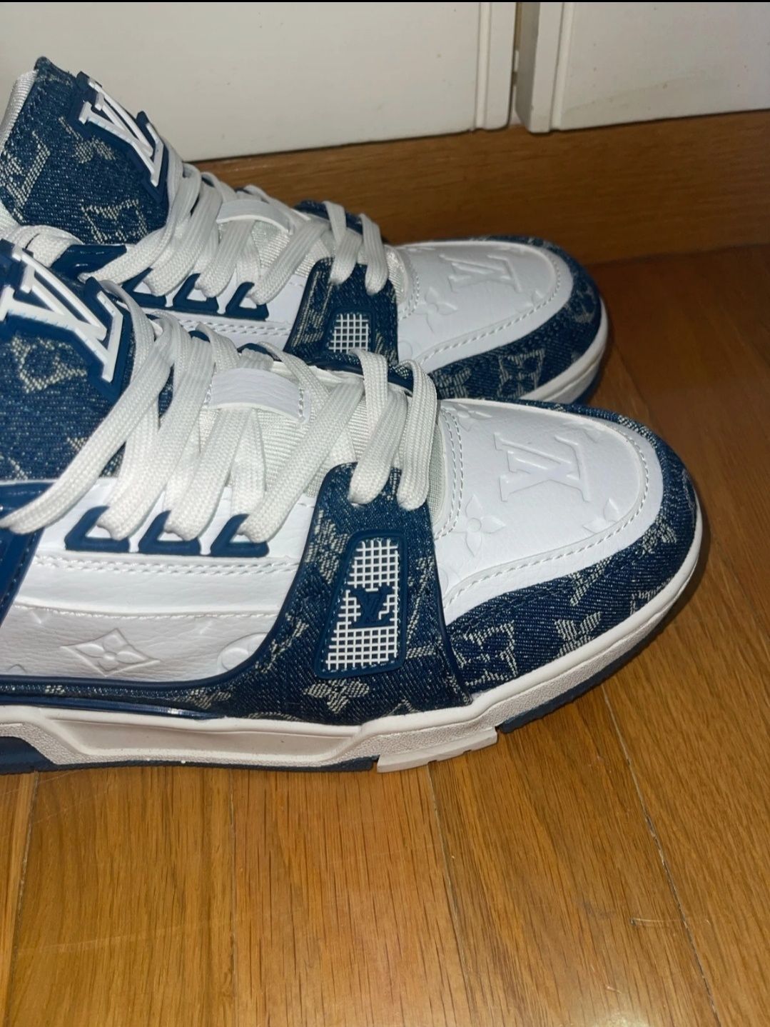 ‼️ Louis Vuitton Trainer - DOAR 399 LEI