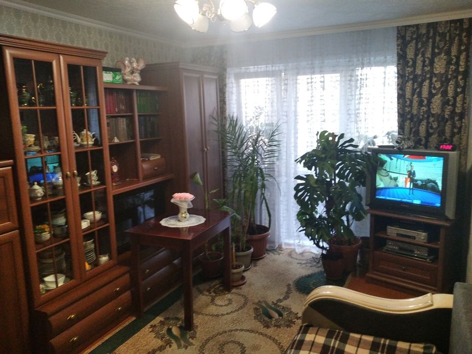 3 комн квартира 12 мкр 24 дом