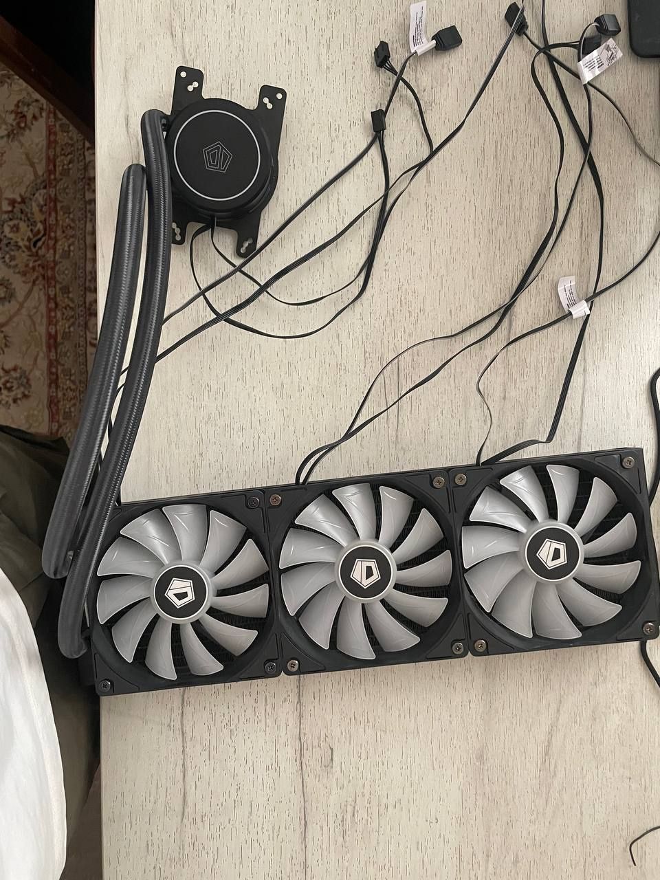 Водянка Id-Cooling Auraflow X 360 новая стоит 80$