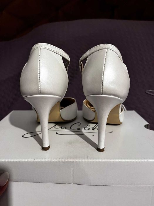 Pantofi albi Ancolette mărimea 36