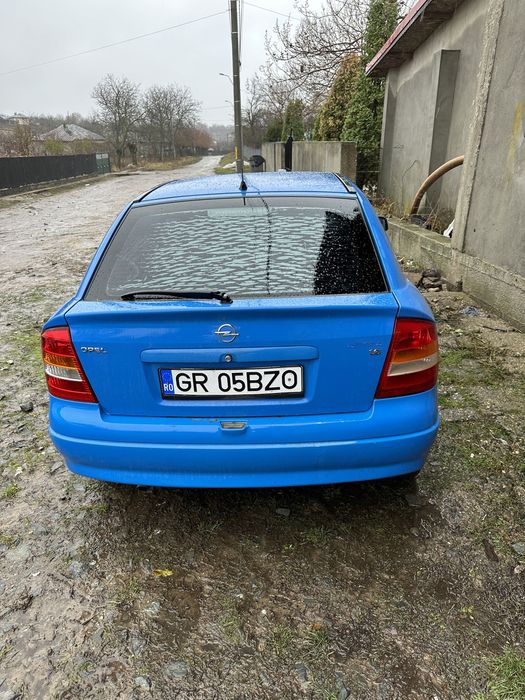 Ambreiaj opel astra g 1.6 8v 2001