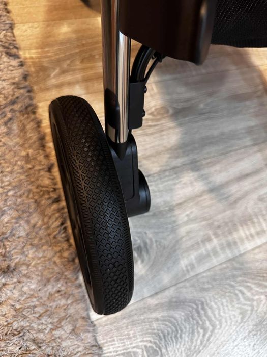 НОВА!!! Cangaroo UNIQUE carbon-black